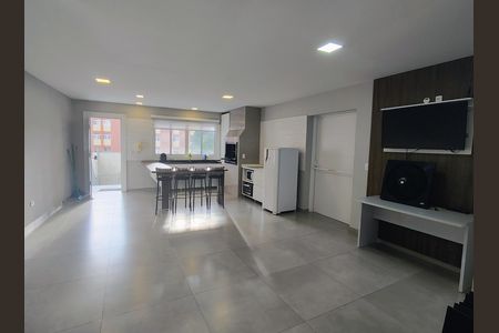 5_photo/94dce5abad.04af7fc2355c33fa-ATLAS-2e5f8edd-2d9d-497b-b1ef-a87c2673a17a.jpg de apartamento à venda com 2 quartos, 45m² em Cristo Rei, Curitiba