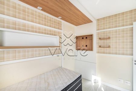 13_photo/94dce5abbd.e17343cf5b702f60-ATLAS-919e9aed-84cf-44de-a56b-c3adcc6766bd.jpg de apartamento para alugar com 3 quartos, 143m² em Cristo Rei, Curitiba