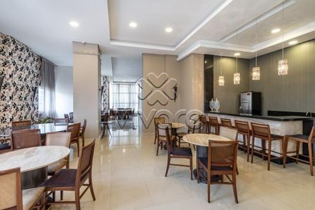 39_photo/94dce5abbd.e17343cf5b702f60-ATLAS-dd8aac86-341f-40c8-92eb-e71fce665deb.jpg de apartamento para alugar com 2 quartos, 113m² em Cristo Rei, Curitiba