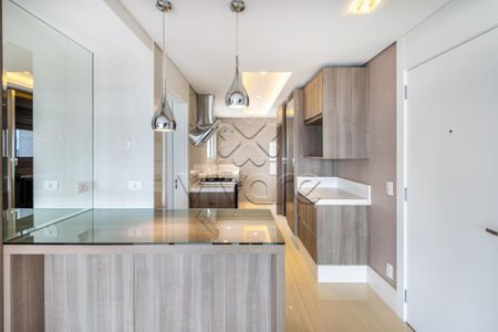 10_photo/94dce5abbd.e17343cf5b702f60-ATLAS-f961e1a8-171f-4e1f-aa42-181cb26818b1.jpg de apartamento para alugar com 2 quartos, 113m² em Cristo Rei, Curitiba