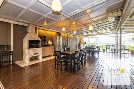 3_photo/94dce5abc1.89d1f3f2bf3f1e41-ATLAS-15a40bb2-683a-45ef-8ba3-5fd15e56d31d.jpg de apartamento à venda com 2 quartos, 49m² em Cristo Rei, Curitiba