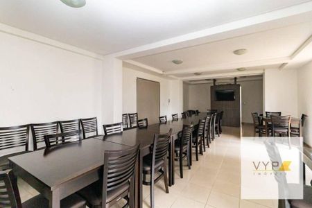 10_photo/94dce5abc1.89d1f3f2bf3f1e41-ATLAS-d5bc85f5-9de3-4694-bb5f-8a4434bb36a4.jpg de apartamento à venda com 2 quartos, 49m² em Cristo Rei, Curitiba