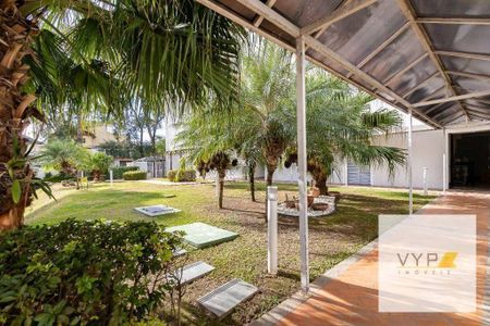 3_photo/94dce5abc1.89d1f3f2bf3f1e41-ATLAS-fdf66dd4-e8ee-4456-bbe3-e3bc660beb39.jpg de apartamento à venda com 2 quartos, 49m² em Cristo Rei, Curitiba