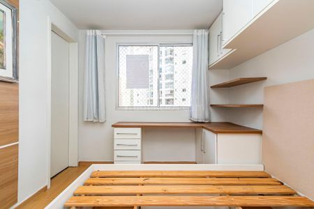 31_photo/94dce5abc1.bb50c8b7bc154c0c-ATLAS-3de14434-d7b5-416b-9031-949f4bfeb635.jpg de apartamento à venda com 3 quartos, 63m² em Cristo Rei, Curitiba