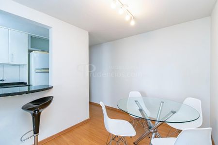 6_photo/94dce5abc1.bb50c8b7bc154c0c-ATLAS-b5441bc0-2b7c-4564-bb4a-a397dc94fa3c.jpg de apartamento à venda com 3 quartos, 63m² em Cristo Rei, Curitiba