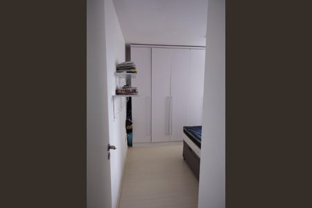 4_photo/94dce5abc1.f9fd596f8c1c84e9-ATLAS-1d0422f2-5c72-4ff9-aa55-4027c8bb6cef.jpg de apartamento para alugar com 2 quartos, 50m² em Cristo Rei, Curitiba