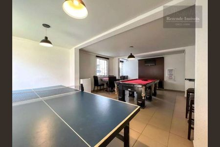 13_photo/94dce5abc1.f9fd596f8c1c84e9-ATLAS-a46dcb61-9344-4e11-a4fa-cb896b50b1f8.jpg de apartamento à venda com 2 quartos, 50m² em Cristo Rei, Curitiba