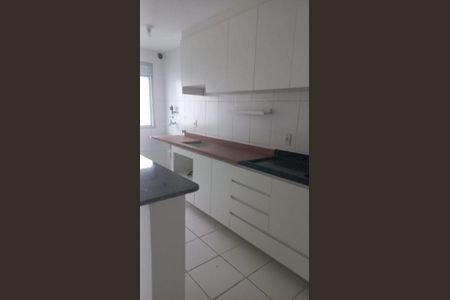 3_photo/94dce5abc1.f9fd596f8c1c84e9-ATLAS-cfa2fed3-5c87-4bd2-8870-899e9d36442a.jpg de apartamento à venda com 2 quartos, 50m² em Cristo Rei, Curitiba