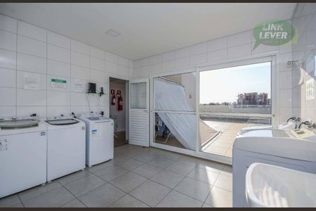 7_photo/94dce5ac6f.aabffbe6461c4bb3-ATLAS-257ee9e3-3f8c-4f10-97bb-1438f5bd4045.jpg de apartamento para alugar com 1 quarto, 38m² em Cristo Rei, Curitiba