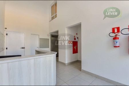 18_photo/94dce5ac6f.d03fda967fbd5427-ATLAS-40b5e295-e32f-48da-b5d4-3671207242d9.jpg de apartamento para alugar com 1 quarto, 26m² em Cristo Rei, Curitiba