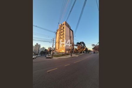 1_photo/94dce5ac9b.05845e77d593be1e-ATLAS-2ad8b103-9b6b-471a-ae71-fdb7e737b3f1.jpg de apartamento à venda com 1 quarto, 28m² em Cristo Rei, Curitiba