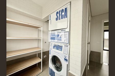 12_photo/94dce5ac9b.05845e77d593be1e-ATLAS-3ceab9a9-c7dd-4e61-aeff-35ed7e3ba9e3.jpg de apartamento à venda com 1 quarto, 28m² em Cristo Rei, Curitiba