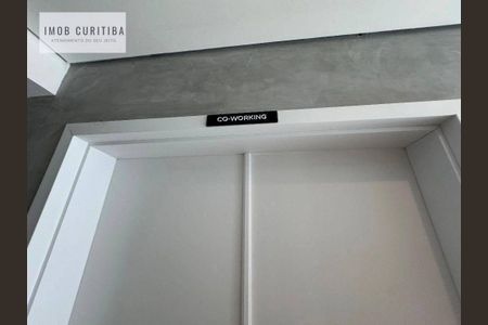 3_photo/94dce5ac9b.18eb178d0f4efb27-ATLAS-26fbbda9-a9a9-4155-9a77-63a81b968b88.jpg de apartamento à venda com 0 quarto, 30m² em Cristo Rei, Curitiba