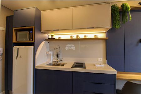 21_photo/94dce5ac9b.73e51289954b30bf-ATLAS-bb5b6bdc-955a-4f1d-87b8-79e2e0f35aae.jpg de kitnet/studio para alugar com 1 quarto, 26m² em Cristo Rei, Curitiba