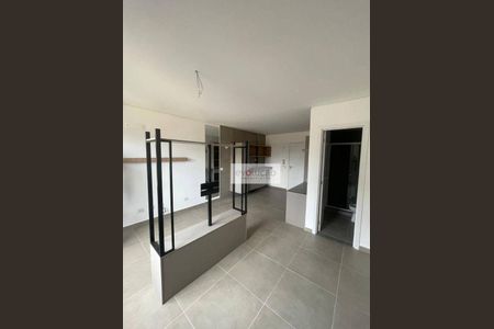 5_photo/94dce5ac9b.c189cd5a4e106c9d-ATLAS-ec5ef3dd-a611-43e7-8c0f-9a7bf0f9c5e3.jpg de kitnet/studio à venda com 1 quarto, 44m² em Cristo Rei, Curitiba