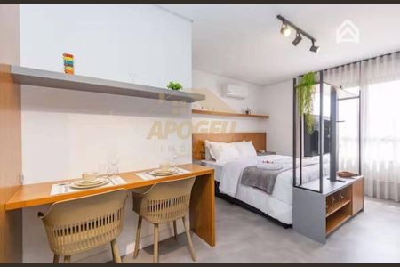 6_photo/94dce5ac9b.da96a1a17422ca13-ATLAS-fe4df061-423d-451d-aef5-13218bb86b80.jpg de apartamento à venda com 1 quarto, 24m² em Cristo Rei, Curitiba