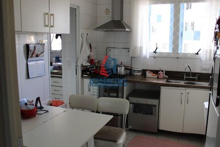 2_photo/94dce5ac9f.d08935b47ecd4052-ATLAS-80e118d5-c6b2-433f-9359-9847caa91fb9.jpg de apartamento à venda com 4 quartos, 115m² em Cristo Rei, Curitiba