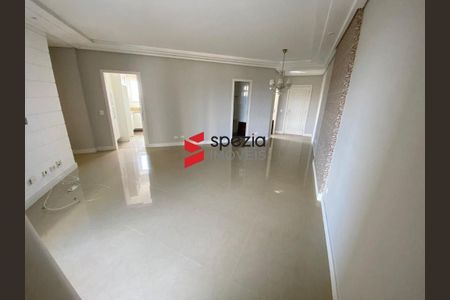 3_photo/94dce5acb1.fe684ebfd2bc9f4d-ATLAS-f45ae34b-9921-4d06-b444-eaa707436c51.jpg de apartamento para alugar com 3 quartos, 182m² em Cristo Rei, Curitiba