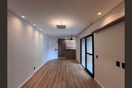 9_photo/94dce5acc9.0f81dd1a9a4f6ffb-ATLAS-e7b4bff2-a921-4d6d-adcd-a3fc04b61386.jpg de apartamento à venda com 3 quartos, 86m² em Cristo Rei, Curitiba