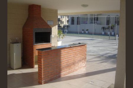 2_photo/94dce5acdb.fbcd7a2e7ac63d93-ATLAS-14f0825c-0fd3-45a9-9028-48a9270b76a4.jpg de apartamento para alugar com 2 quartos, 52m² em Cristo Rei, Curitiba