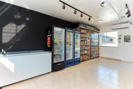 12_photo/94dce5acdb.fbcd7a2e7ac63d93-ATLAS-54a95988-56b5-4454-8d45-1676019453f3.jpg de apartamento à venda com 2 quartos, 52m² em Cristo Rei, Curitiba