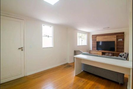 2_photo/94dce5ace1.b2a80c3de4845e72-ATLAS-08ef39e1-51e9-4483-a2ca-efcf38d6d917.jpg de casa à venda com 4 quartos, 298m² em Alto da XV, Curitiba