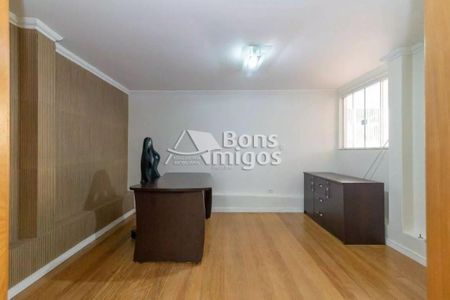 5_photo/94dce5ace1.b2a80c3de4845e72-ATLAS-0920c26b-e4a4-4018-9fe6-03cc22c2e50a.jpg de casa à venda com 4 quartos, 298m² em Alto da XV, Curitiba