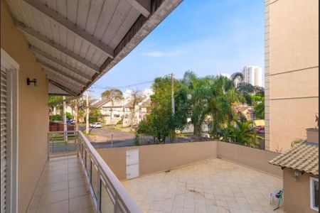 38_photo/94dce5ace1.b2a80c3de4845e72-ATLAS-78667657-e334-421d-b7e4-8dad11fb516b.jpg de casa à venda com 4 quartos, 298m² em Alto da XV, Curitiba