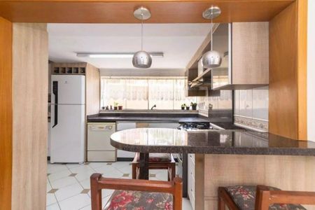 11_photo/94dce5ace1.b2a80c3de4845e72-ATLAS-9cdb848a-835c-412f-9d0d-5b86bdd99995.jpg de casa à venda com 4 quartos, 298m² em Alto da XV, Curitiba