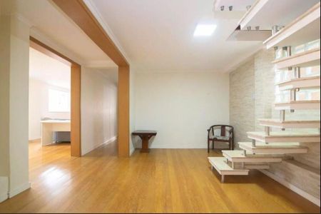 26_photo/94dce5ace1.b2a80c3de4845e72-ATLAS-df3fd19d-b945-4881-a8e8-1d3b9cc97fa3.jpg de casa à venda com 4 quartos, 298m² em Alto da XV, Curitiba