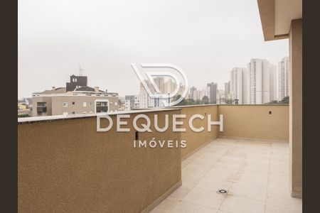 8_photo/94dce5ace3.3f1b49cd0d1d338f-ATLAS-82951bee-b37f-4704-8e02-49fe922b9afa.jpg de apartamento à venda com 3 quartos, 108m² em Cristo Rei, Curitiba