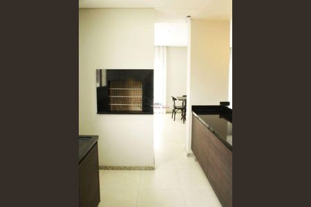 2_photo/94dce5acfb.42fc04046762a4be-ATLAS-05dfd67f-8e2e-484d-9231-ba3dcfeebae2.jpg de apartamento à venda com 3 quartos, 108m² em Cristo Rei, Curitiba