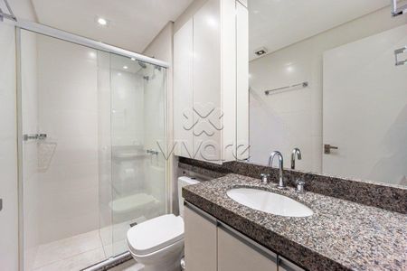 10_photo/94dce5ad27.cb8d397bc949314a-ATLAS-989d5fc8-4606-4403-867e-fe93d1161a0d.jpg de apartamento à venda com 2 quartos, 78m² em Cristo Rei, Curitiba