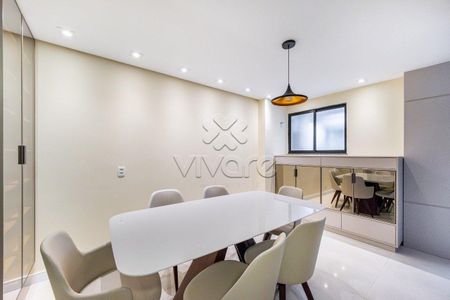 2_photo/94dce5ad2d.cb8d397bc949314a-ATLAS-0c10f011-b67e-49e5-80c8-715870473f25.jpg de apartamento para alugar com 2 quartos, 78m² em Alto da XV, Curitiba