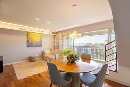 8_photo/94dce5ad3b.4db9bea6ed89ec12-ATLAS-513d0b08-69a6-4ae4-b07a-58a21d328fd2.jpg de apartamento à venda com 3 quartos, 222m² em Cristo Rei, Curitiba