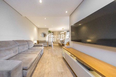 8_photo/94dce5ad5b.014d739fb69e46b1-ATLAS-53fb4169-5362-4b3c-b07f-8e981e05b5b3.jpg de apartamento à venda com 1 quarto, 65m² em Cristo Rei, Curitiba