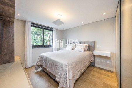 23_photo/94dce5ad5b.014d739fb69e46b1-ATLAS-bdf6e378-903f-4ab3-9f4e-b3954b6b84cd.jpg de apartamento à venda com 1 quarto, 65m² em Cristo Rei, Curitiba