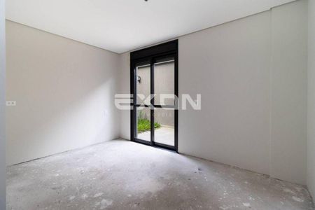 8_photo/94dce5ad61.0165fb1484c4112d-ATLAS-4dc8f8c6-131c-4a01-b126-b09a68aeb8e8.jpg de apartamento à venda com 2 quartos, 130m² em Cristo Rei, Curitiba