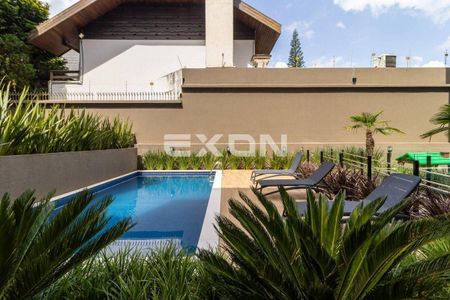 5_photo/94dce5ad61.0165fb1484c4112d-ATLAS-bfc9e637-46be-4243-9965-cfd3c9042b3d.jpg de apartamento à venda com 2 quartos, 130m² em Cristo Rei, Curitiba