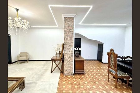 7_photo/94dce5ad9d.8e51134bb47d3bde-ATLAS-1f91c7ec-0575-402d-88ec-739e0a6175fb.jpg de casa para alugar com 7 quartos, 540m² em Cristo Rei, Curitiba