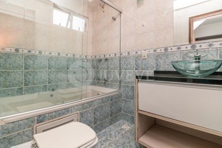 4_photo/94dce5ae6f.08afe9e7eafb73ae-ATLAS-1db211de-559c-431d-8439-04b1d1bc4672.jpg de casa à venda com 2 quartos, 135m² em Jardim Social, Curitiba