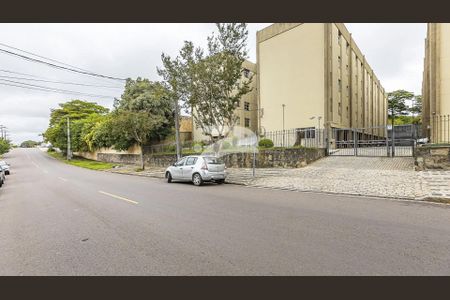 11_photo/94dce5af29.e1794225f5a3cb8d-ATLAS-df91bc2f-e4d3-4d2f-bd5a-e92fcbe5705e.jpg de apartamento para alugar com 2 quartos, 74m² em Jardim Social, Curitiba