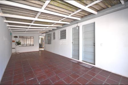 2_photo/94dce5af97.f7e81ba1849dc159-ATLAS-8705cfa9-d5ef-419c-b8c3-85b24fdf7e13.jpg de casa à venda com 3 quartos, 70m² em Tarumã, Curitiba