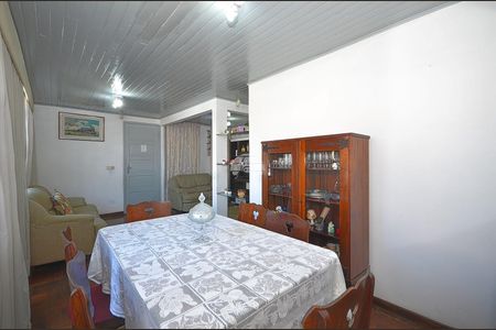 7_photo/94dce5af97.f7e81ba1849dc159-ATLAS-bf08b746-e904-46b6-84d6-e8caccdb9657.jpg de casa à venda com 3 quartos, 70m² em Tarumã, Curitiba