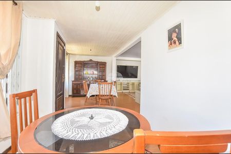 6_photo/94dce5af9b.732b7fd8aaa5f07d-ATLAS-22f56731-95b4-4e73-9ca8-de4f868a2f10.jpg de casa à venda com 3 quartos, 120m² em Tarumã, Curitiba