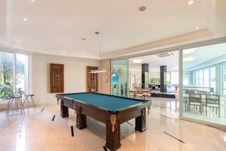 25_photo/94dce5b0af.adbb37f92a381176-ATLAS-63c579f1-5ab2-4e97-b639-5f872db2c52e.jpg de casa à venda com 4 quartos, 1260m² em Jardim Social, Curitiba