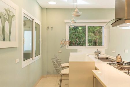 22_photo/94dce5b0af.adbb37f92a381176-ATLAS-9b356676-d3b3-4566-9f6d-d6a7c8354f2c.jpg de casa à venda com 4 quartos, 1260m² em Jardim Social, Curitiba