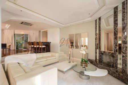 9_photo/94dce5b0af.adbb37f92a381176-ATLAS-d0c9c023-97a9-4ee8-b846-931ad3233a08.jpg de casa à venda com 4 quartos, 1260m² em Jardim Social, Curitiba