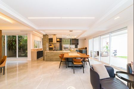 28_photo/94dce5b0af.ae4f0b326a13d360-ATLAS-9f03fa44-11be-4b39-bfbd-e24791b79084.jpg de casa à venda com 4 quartos, 468m² em Jardim Social, Curitiba