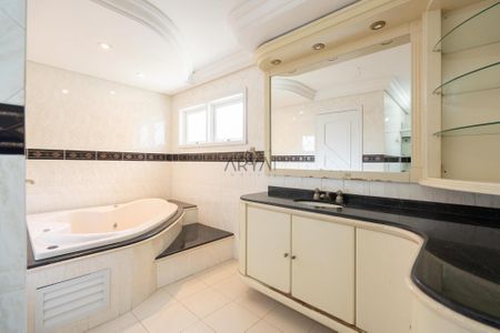 8_photo/94dce5b0df.d2f70d4d9a40d25a-ATLAS-0c826551-d203-4406-9e96-04cb2bd7f9be.jpg de casa à venda com 5 quartos, 450m² em Jardim Social, Curitiba